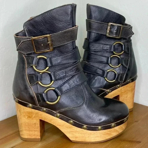 NEW BED STU Moira Black Rustic Leather Buckled Platform Booties Size 6 - Picture 1 of 8